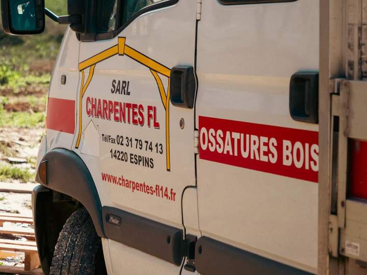 Camion de Charpentes FL