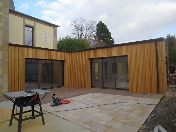 Travaux de bardage bois extérieur Caen